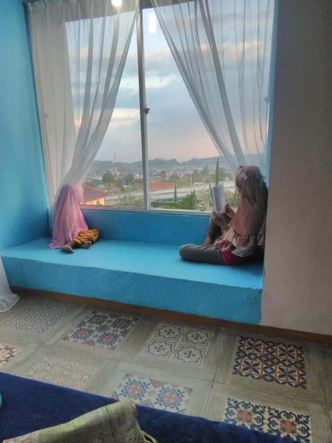 למבאנג Syariah Runia Villa מראה חיצוני תמונה